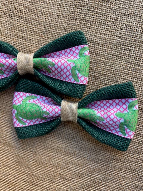 Green Turtles Pink Background on Green Burlap