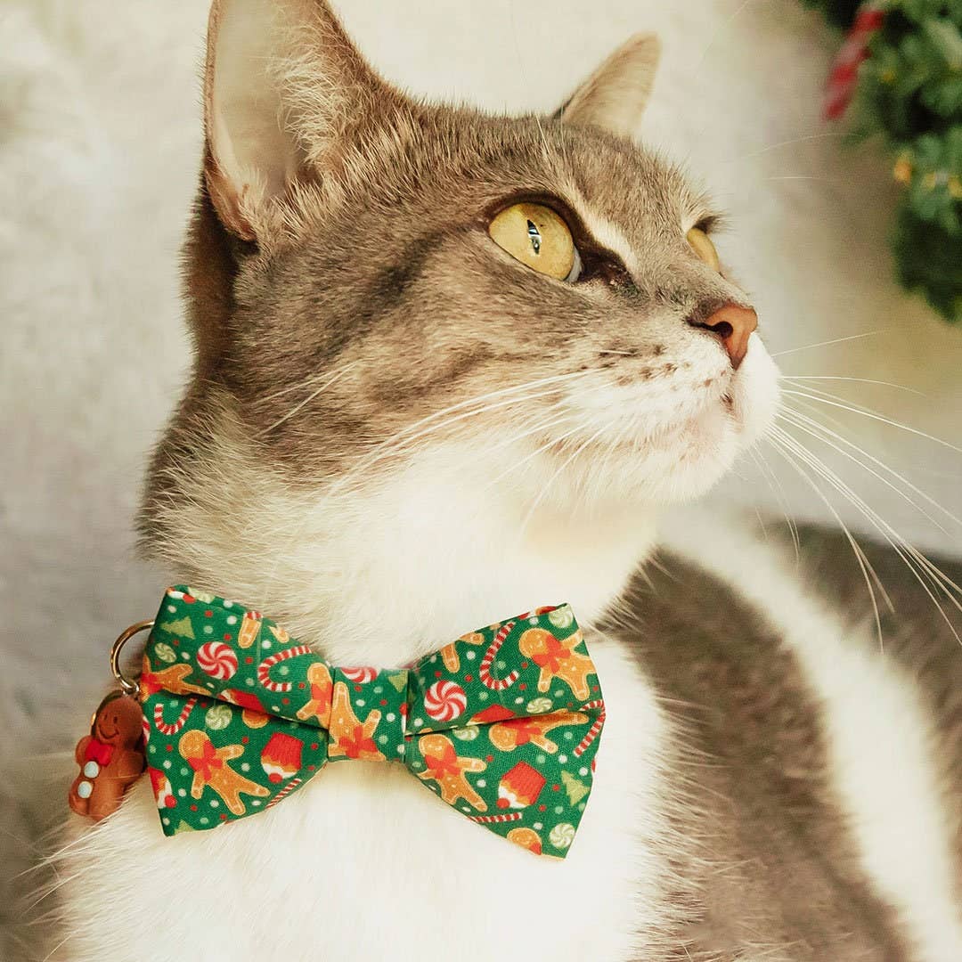 "Christmas Treats - Green" - Bow Tie For Cats & Small Dogs