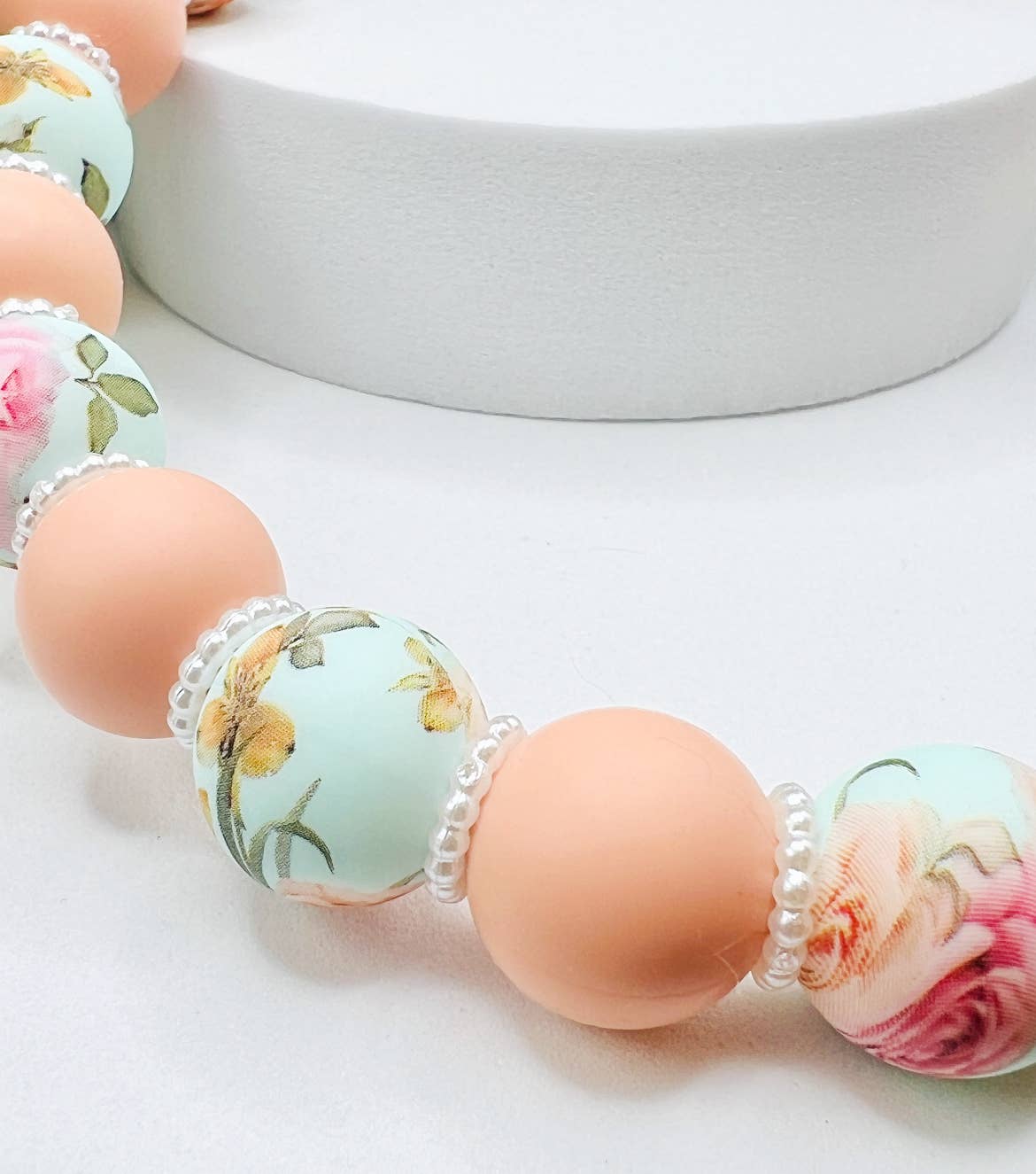 1930's Posies | Beaded Dog Necklace
