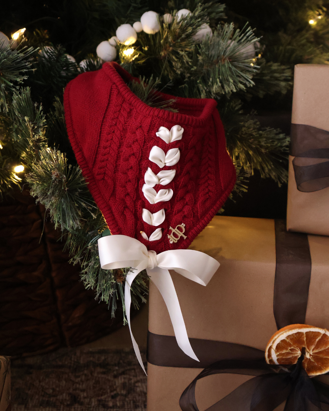 CHRISTMAS DOG BANDANA | HOLLY BOW