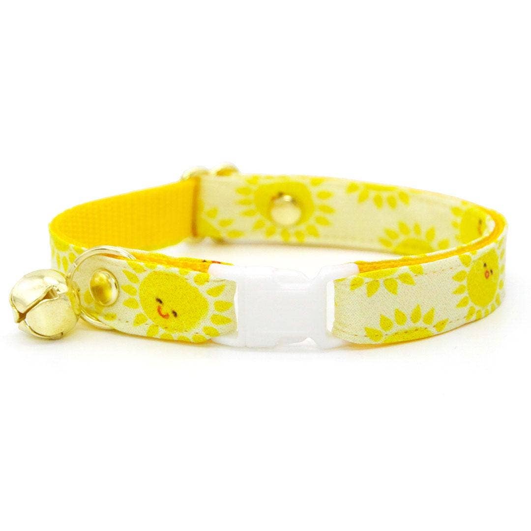 "Sunshine" - Kawaii Yellow Smiling Sun Cat Collar