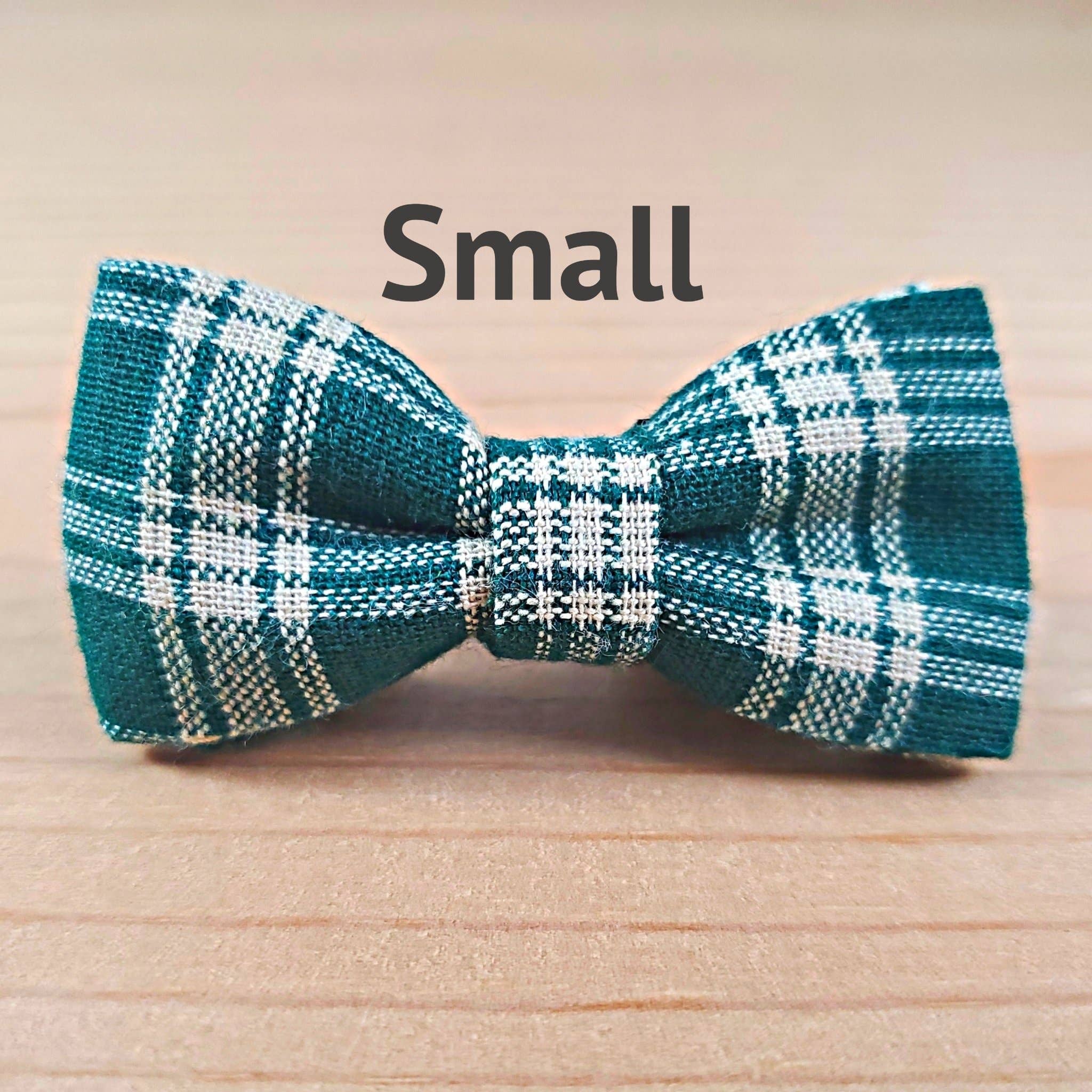 Old Man Plaid Bow Tie