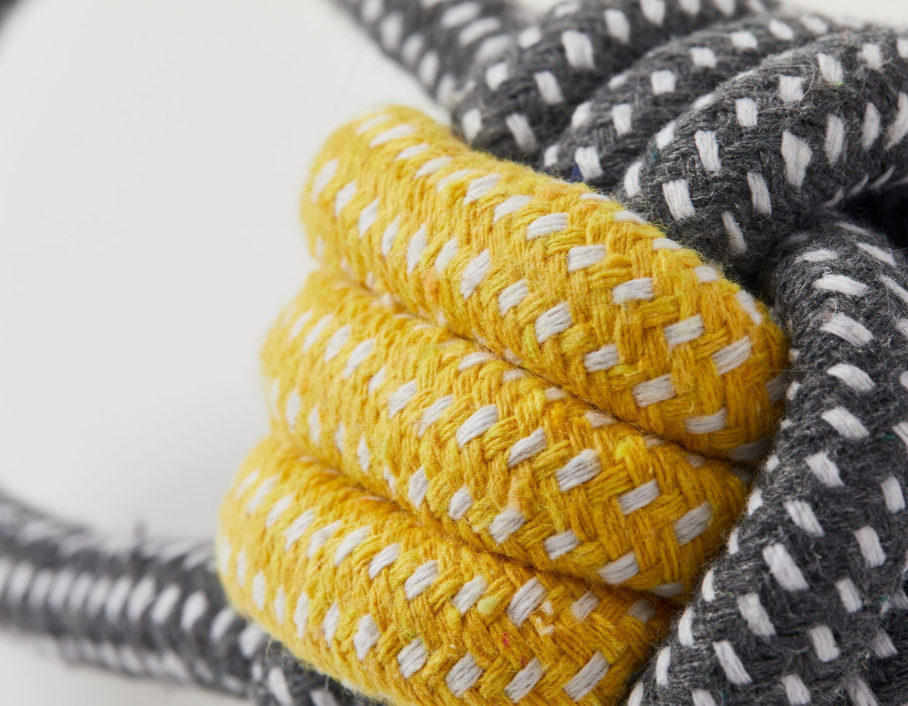 Black and Yellow Double Loop Celtic Knot Rope Toy