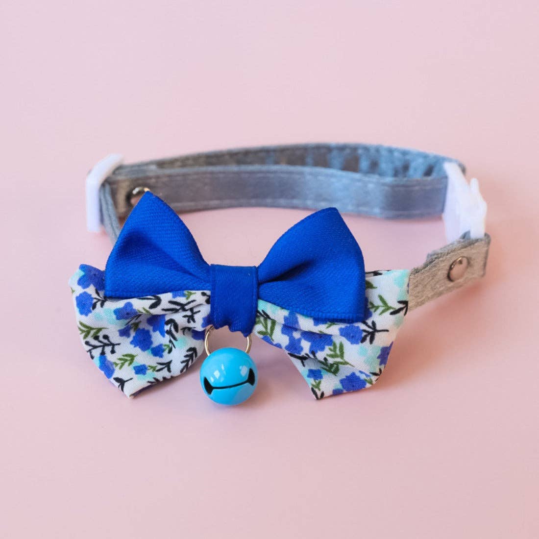 Mokka - Floral Double Bow Cat Collar – Soft, Adjustable, and Adorably Elegant