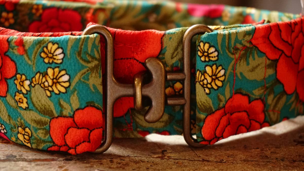 Handcrafted collar