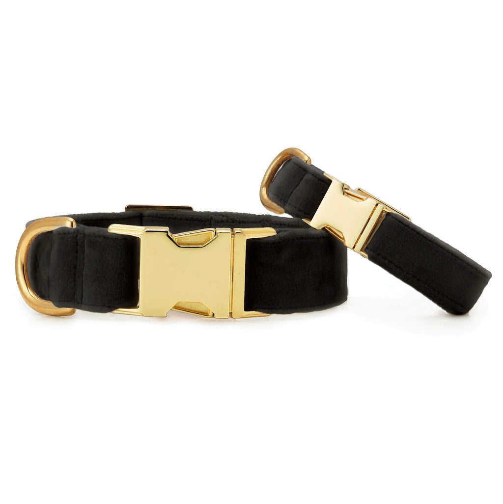Black Velvet Dog Collar: