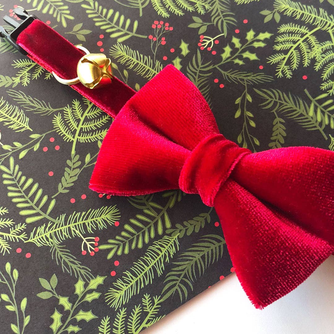"Velvet - Garnet Red" - Luxe Red Velvet Cat Collar