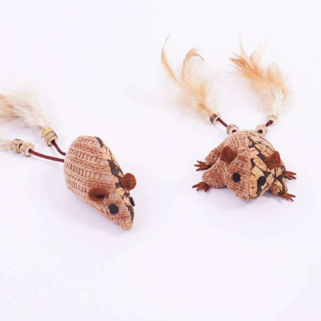 Moo – Feather Plush Cat Toy