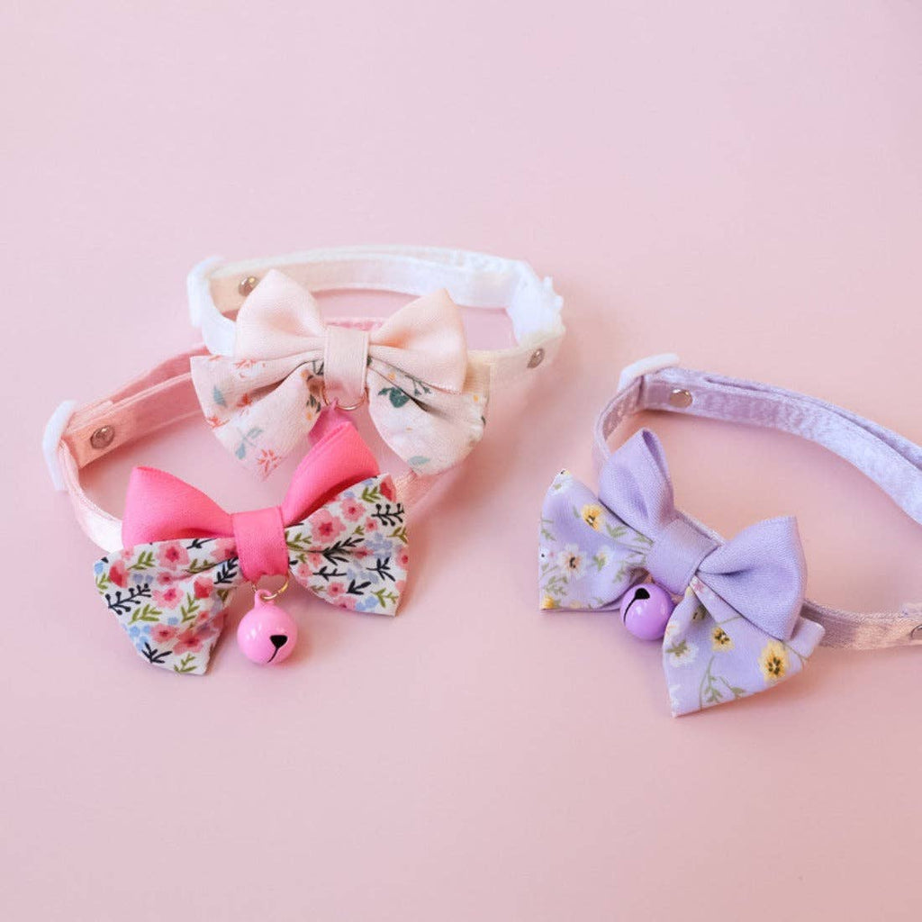 Mokka - Floral Double Bow Cat Collar – Soft, Adjustable, and Adorably Elegant