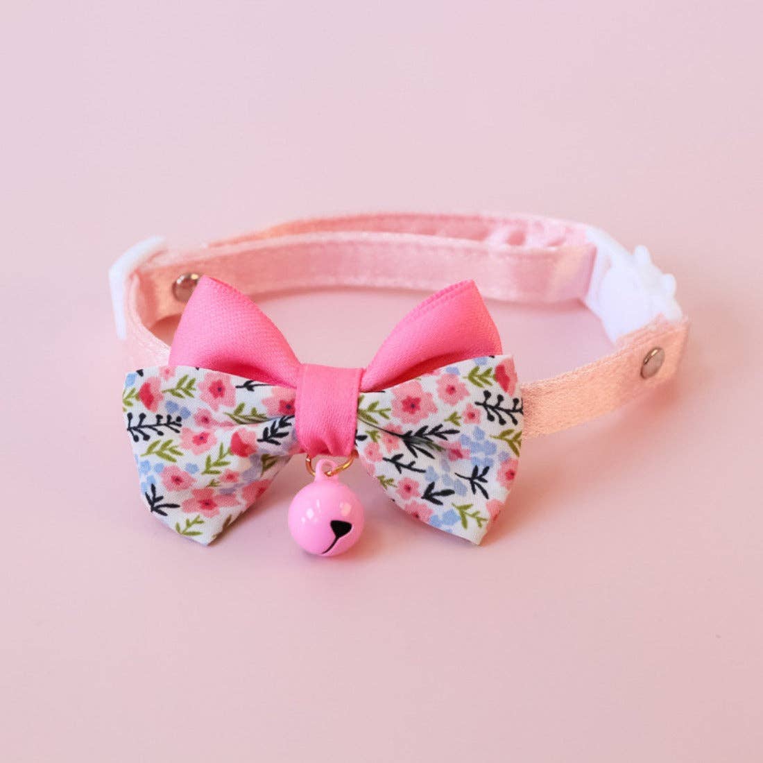 Mokka - Floral Double Bow Cat Collar – Soft, Adjustable, and Adorably Elegant